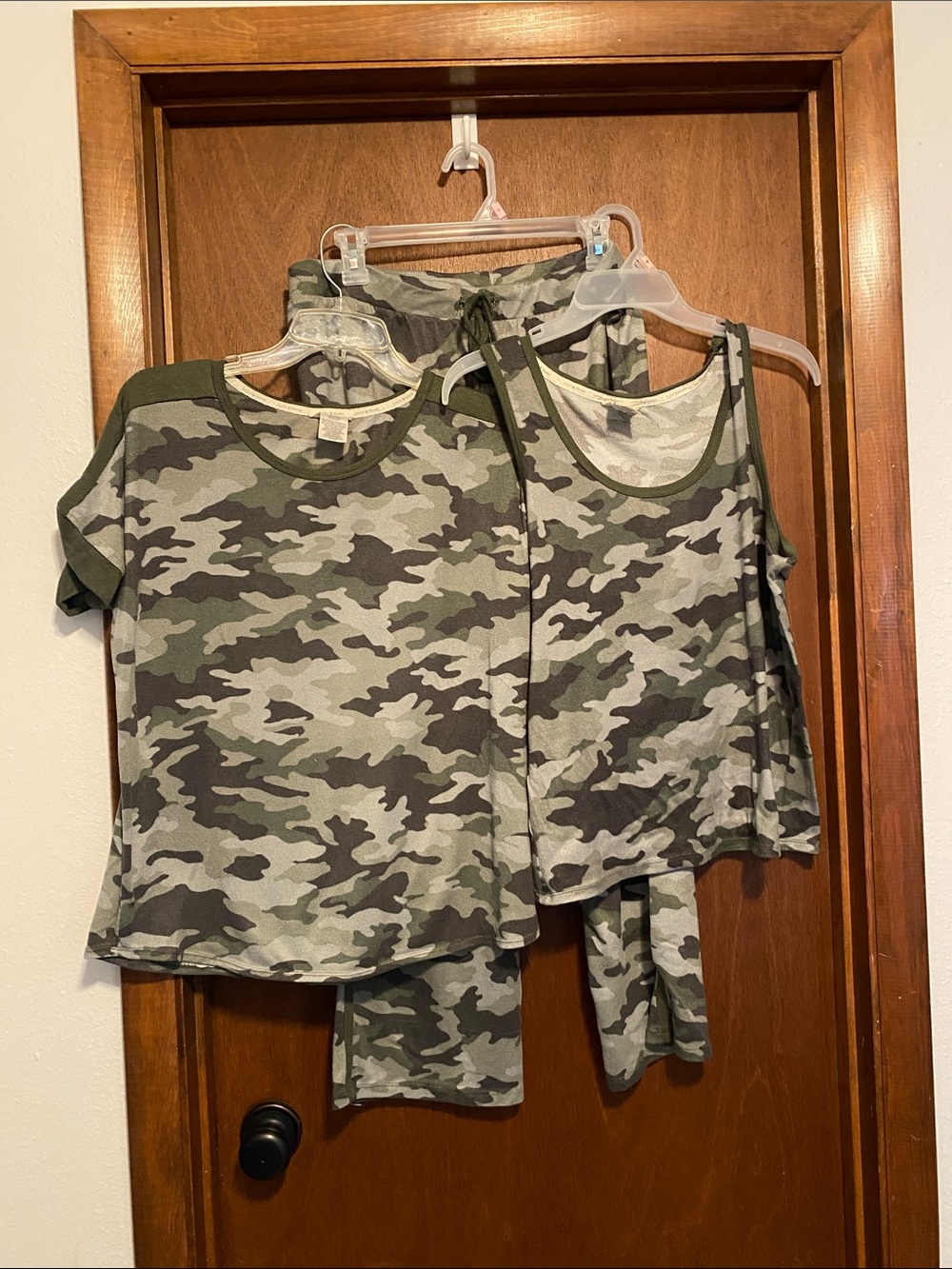 Lucky Brand Women's Camo Pajama Set in Olive Green and Gray